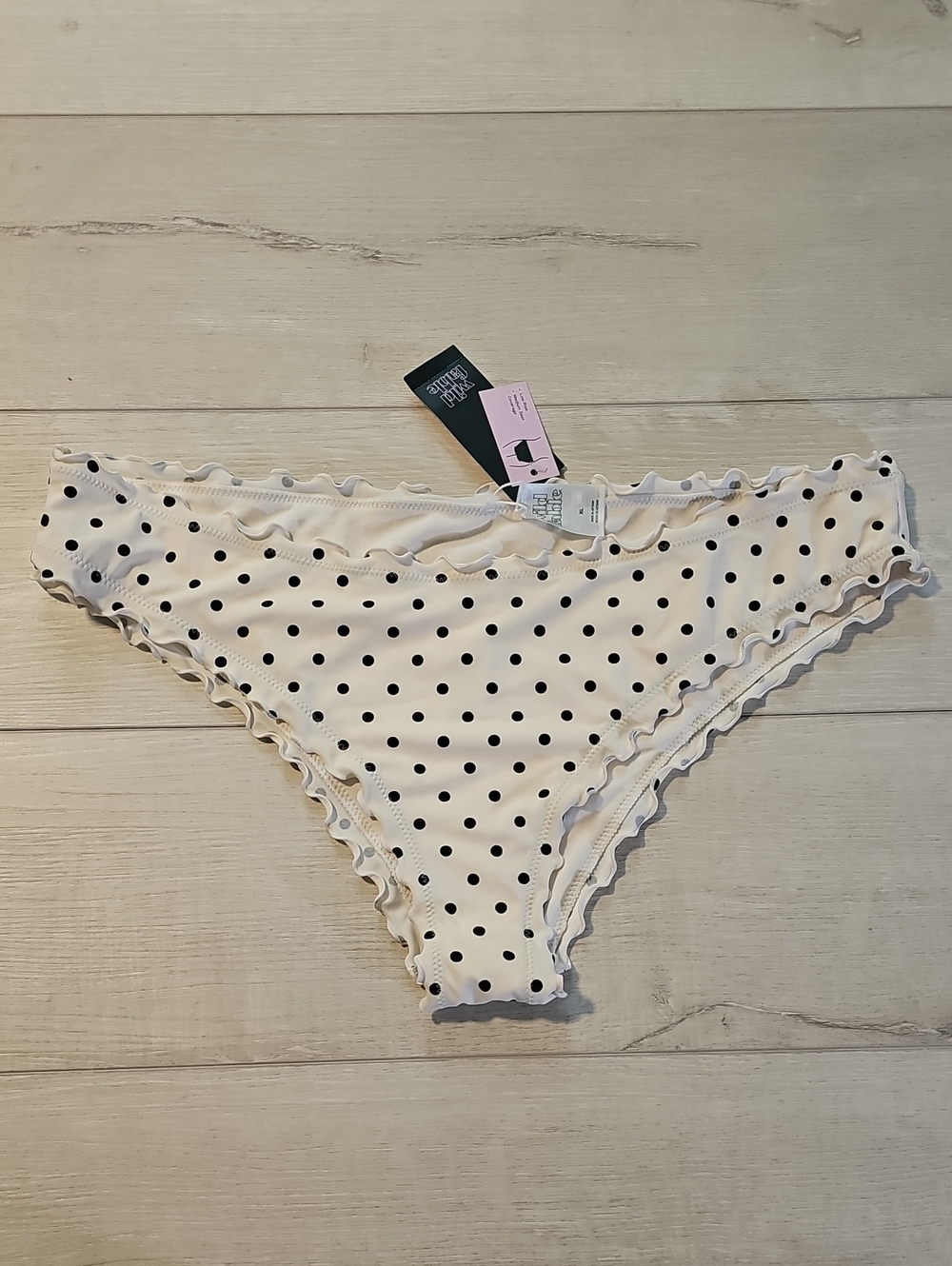 Wild Fable Woman's XL Off-White Ruffled Edge Swim Bottoms with Black Polka Dots